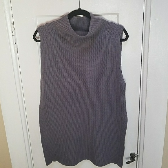 Aritzia Durandal Sweater - Picture 2 of 4